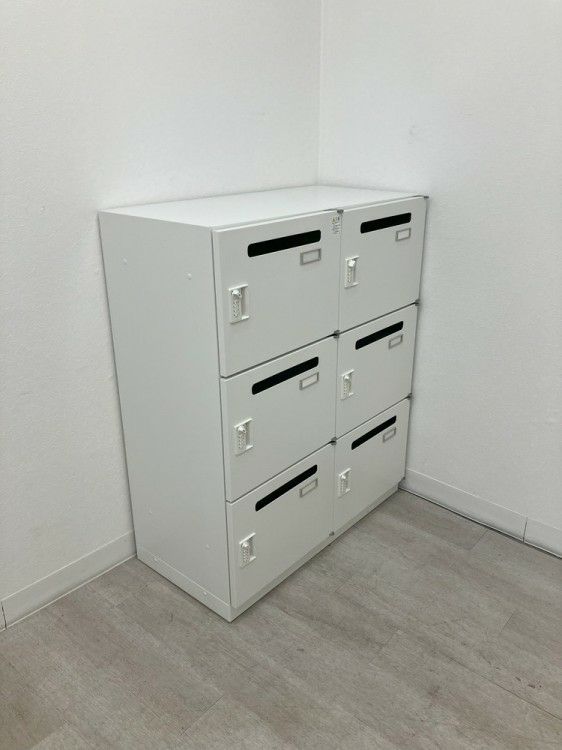 イトーキシンラインシリーズ 6人用パーソナルロッカー 商品画像3