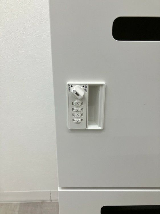 イトーキシンラインシリーズ 6人用パーソナルロッカー 商品画像6