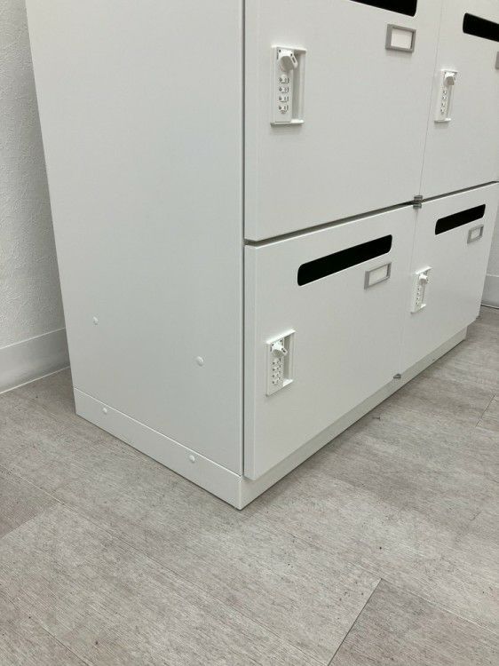 イトーキシンラインシリーズ 6人用パーソナルロッカー 商品画像8