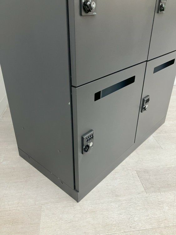 イトーキサフィシリーズ 8人用パーソナルロッカー 商品画像10