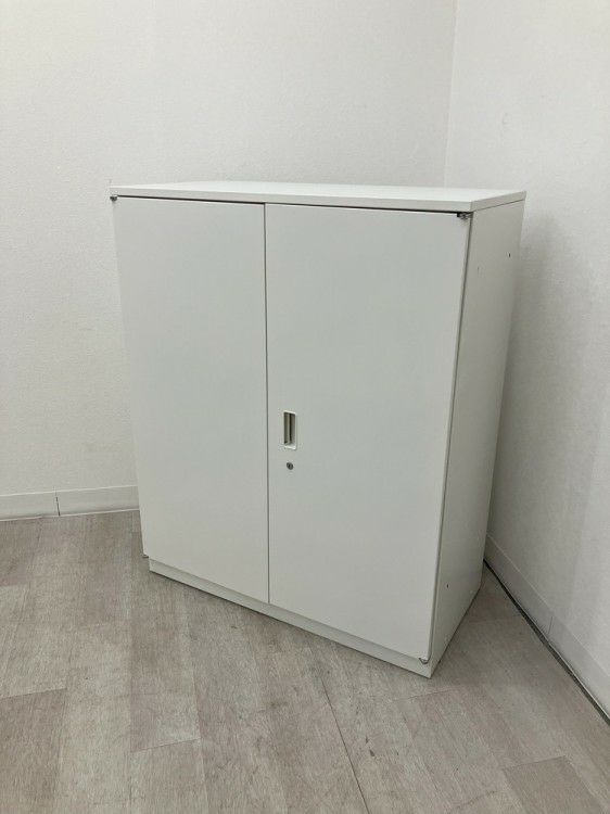 イトーキシンラインシリーズ 両開き書庫 商品画像1