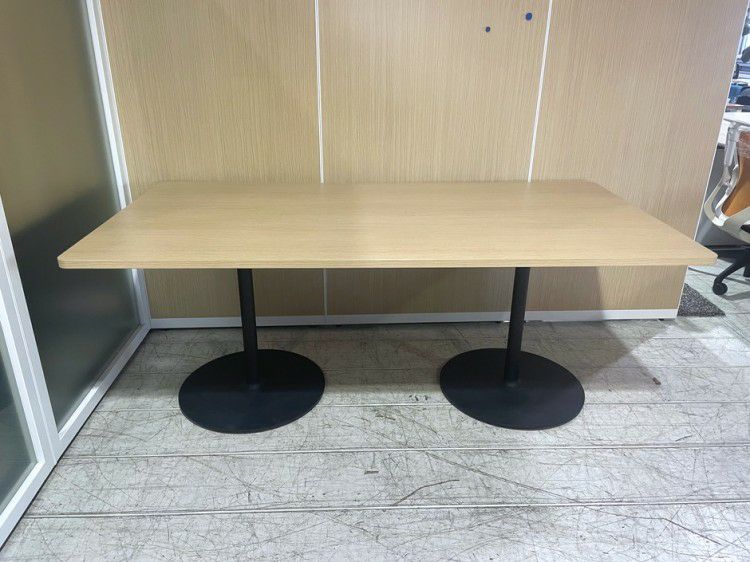 コクヨFranka(フランカ)シリーズ 1800ミーティングテーブル 商品画像1