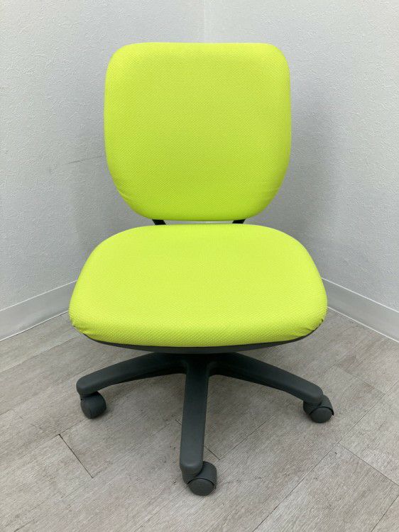 オカムラVC1チェア 商品画像2