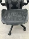 HermanMiller（ハーマンミラー）アーロンチェア 可動肘付アーロンチェア 商品画像8