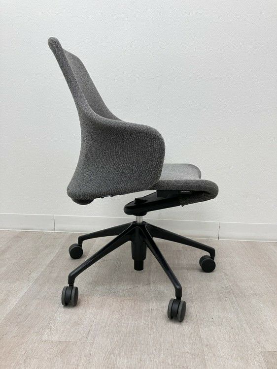 オカムラエモルトシリーズ ミーティングチェア 商品画像5