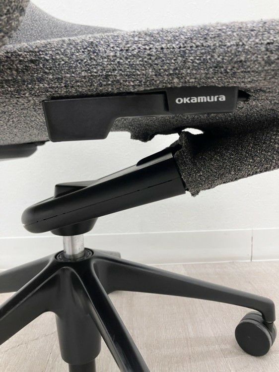 オカムラエモルトシリーズ ミーティングチェア 商品画像13