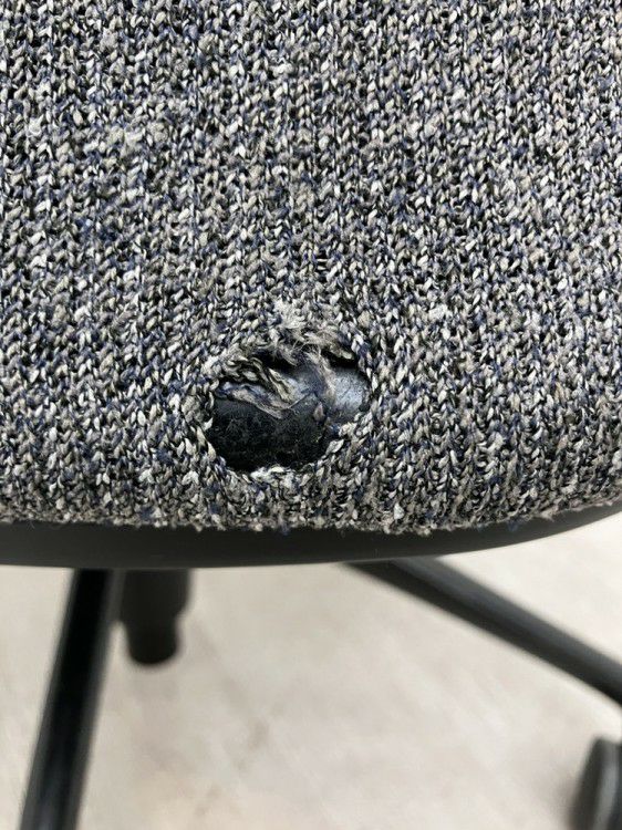 オカムラエモルトシリーズ ミーティングチェア 商品画像17