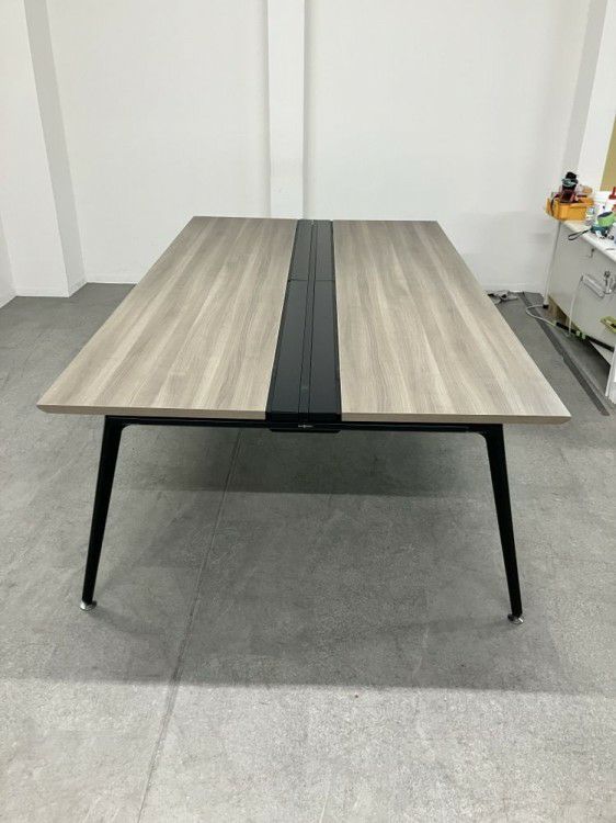 オカムラプリシード（PRESEDE）シリーズ 2400フリーアドレスデスク 商品画像3