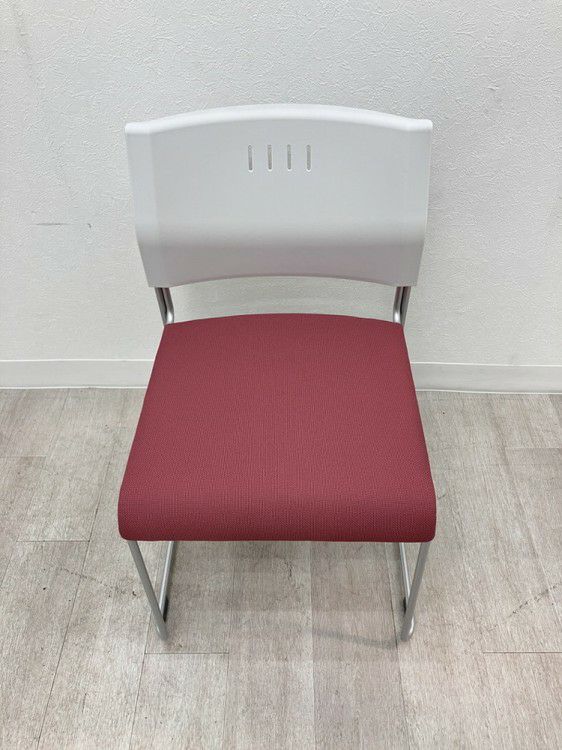 ライオンNo.725シリーズ スタッキングチェア 商品画像6