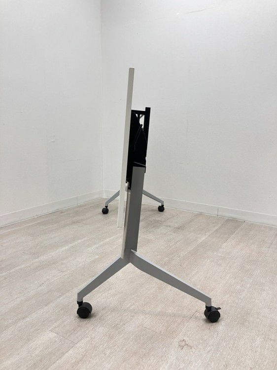 ウチダ（内田洋行）パラグラフ（Paragraph）シリーズ 平行スタックテーブル 商品画像14