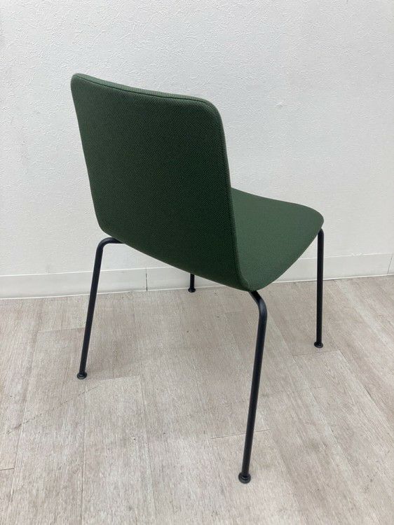 コクヨMycket(ミケット)シリーズ スタッキングチェア3脚セット 商品画像12