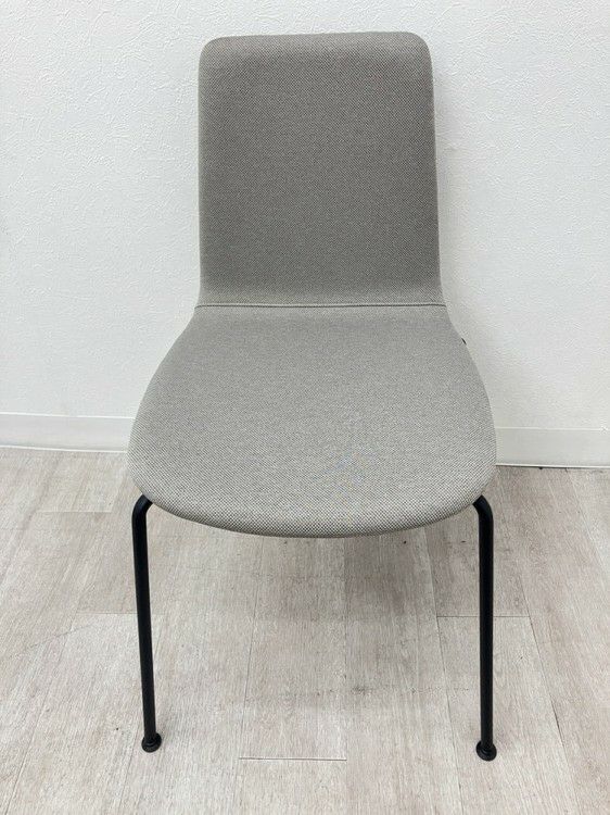 コクヨMycket(ミケット)シリーズ スタッキングチェア4脚セット 商品画像9