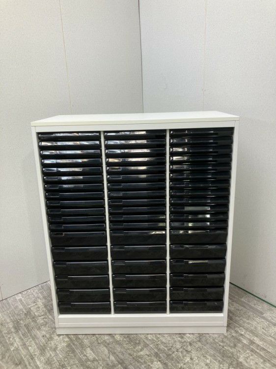 ウチダ（内田洋行）HS(ハイパーストレージ)シリーズ 天板付A4クリアケース書庫 商品画像1