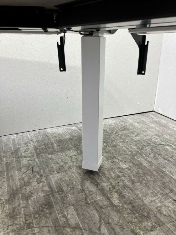 コクヨSEQENCE(シークエンス)シリーズ 電動昇降式ブーメランデスク 商品画像6