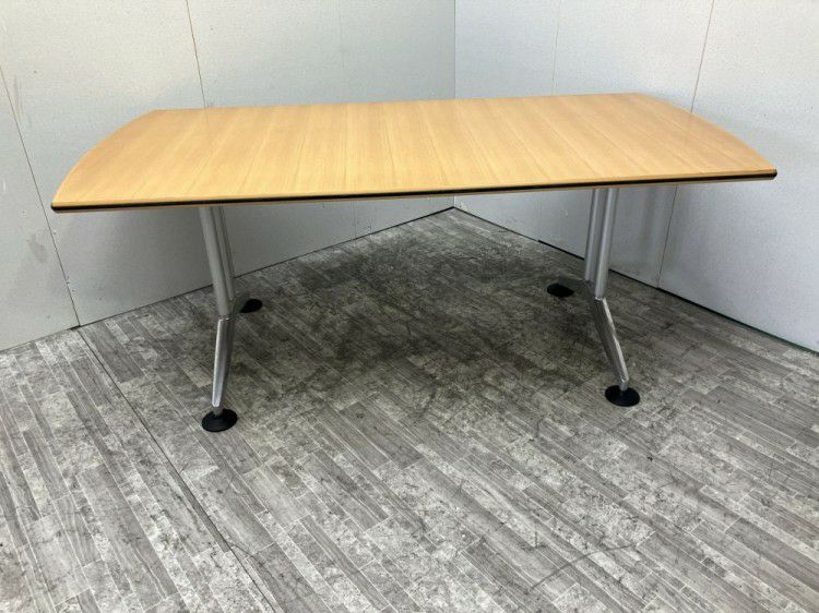 Wilkhahn（ウィルクハーン）ロゴンシリーズ 1800ミーティングテーブル 商品画像1