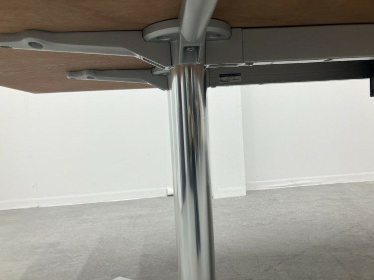 オカムララティオ2シリーズ 4800ミーティングテーブル 商品画像5