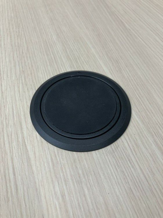 トヨスチールNTSワークテーブルシリーズ ワイヤレス充電器付1400ワークテーブル 商品画像7