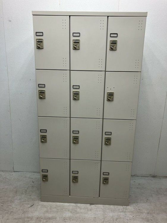 コクヨ12人用ロッカー 商品画像1