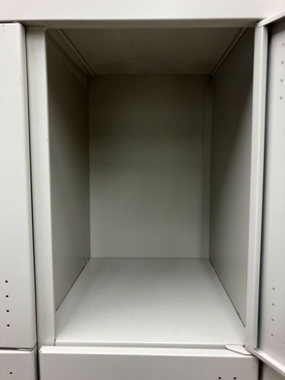 コクヨ12人用ロッカー 商品画像8