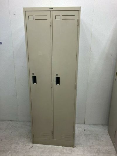 コクヨ2人用ロッカー 商品画像1
