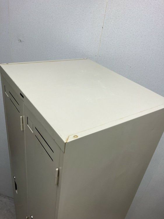 コクヨ2人用ロッカー 商品画像3
