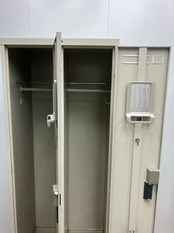 コクヨ2人用ロッカー 商品画像7