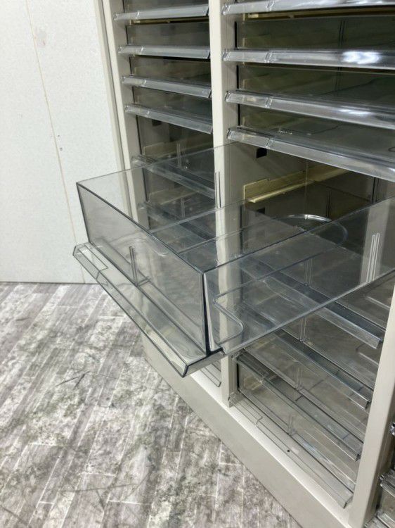 オカムラ42シリーズ A4クリアケース・両開き上下書庫 商品画像5