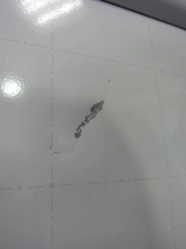 オカムラ 脚付片面ホワイトボード 4