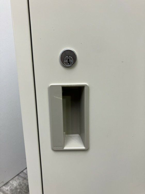 コクヨLKシリーズ　（コクヨ） 1人用ロッカー 商品画像3
