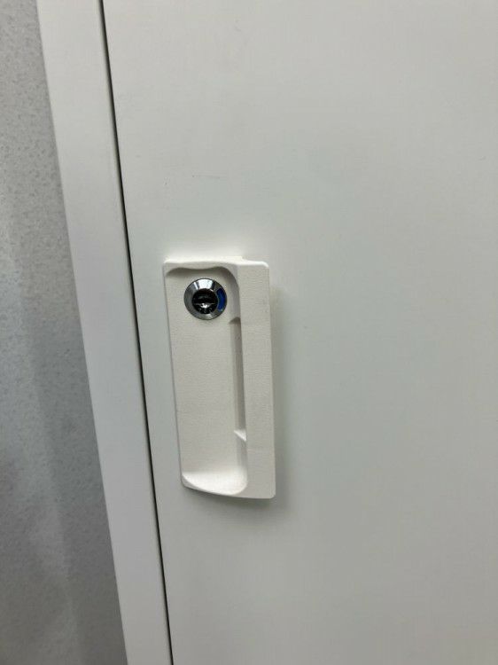 4人用ロッカー 商品画像2