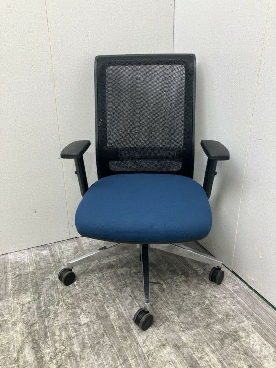 コクヨエントリー（ENTRY）チェア 可動肘付エントリーチェア 商品画像2