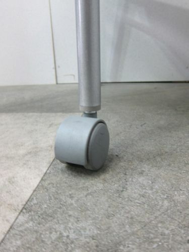 ウチダ（内田洋行）MF-180シリーズ キャスター付スタッキングチェア 商品画像7