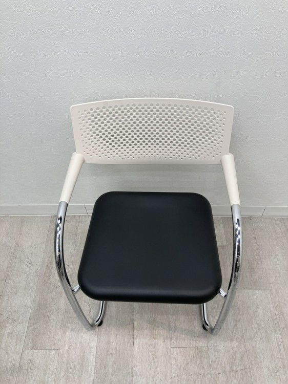 Vitra（ヴィトラ）ビザビ2シリーズ ミーティングチェア4脚セット 商品画像9
