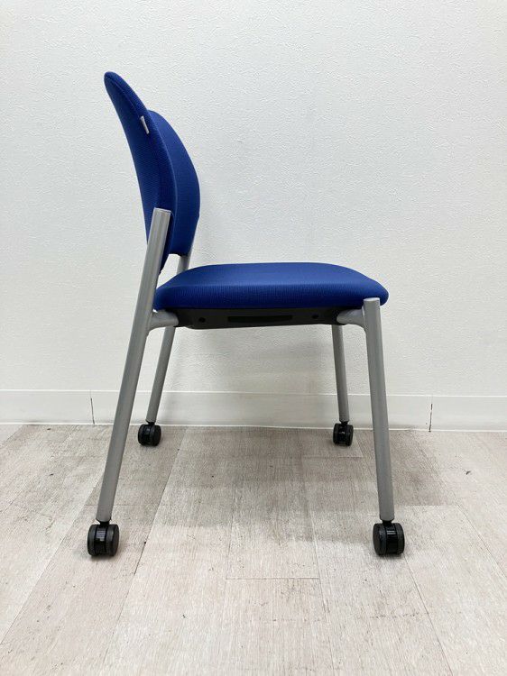 オカムラ8147シリーズ スタッキングチェア4脚セット 商品画像7