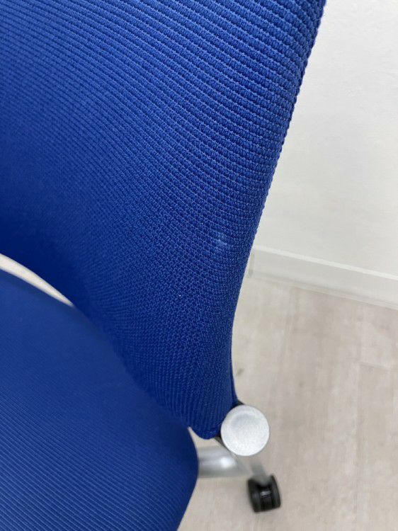 オカムラ8147シリーズ スタッキングチェア4脚セット 商品画像13