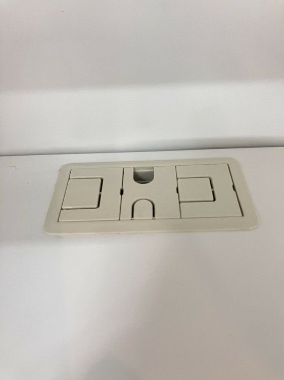 ウチダ（内田洋行）HS(ハイパーストレージ)シリーズ 4人用パーソナルロッカー 商品画像14