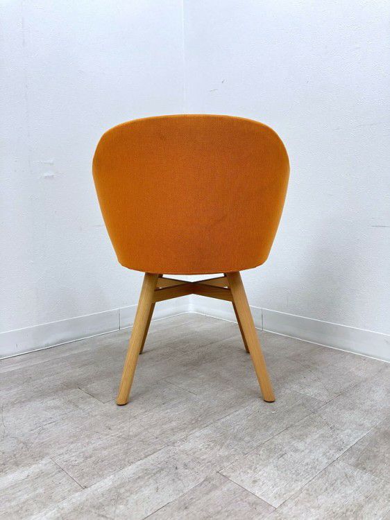 QUONAnimaA-2(アニマA-2)シリーズ ミーティングチェア 商品画像3