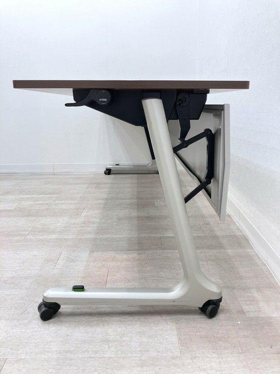 イトーキ2100サイドスタックテーブル 商品画像5