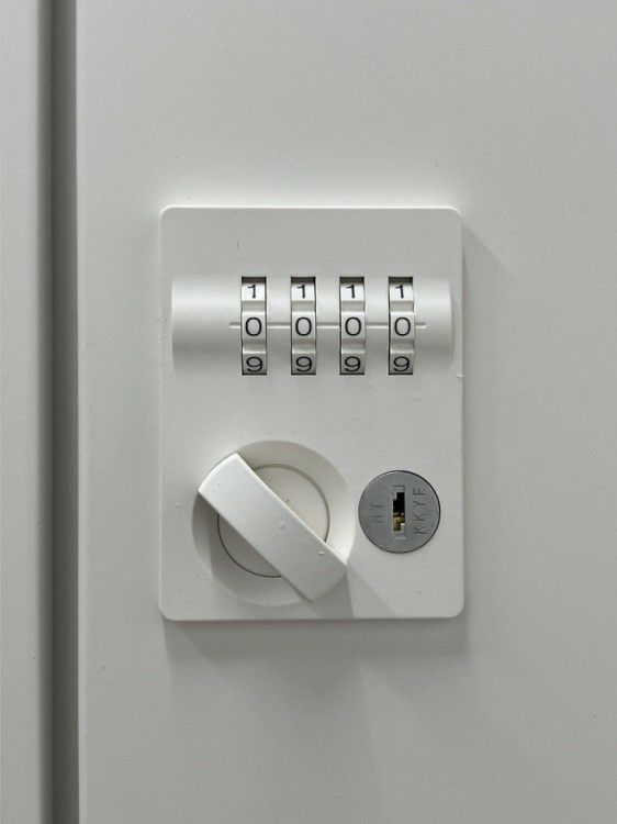 コクヨiNON(イノン)シリーズ 10人用パーソナルロッカー 商品画像6