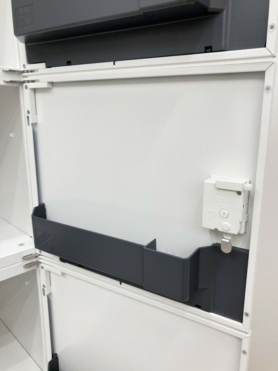 コクヨiNON(イノン)シリーズ 10人用パーソナルロッカー 商品画像9