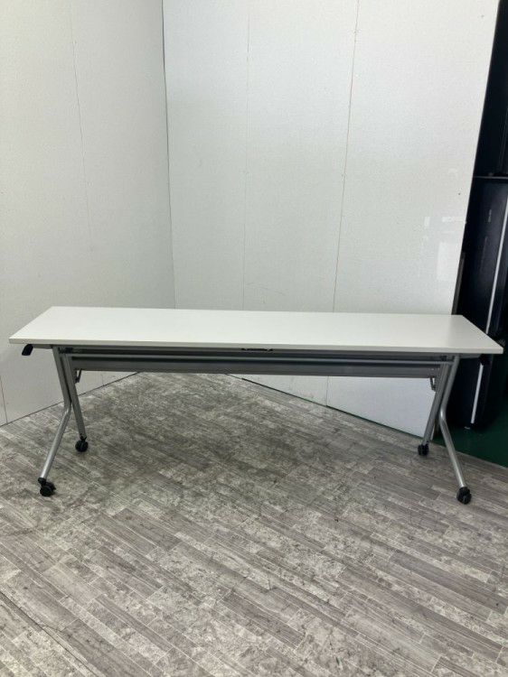 オカムラ1800サイドスタックテーブル 商品画像6