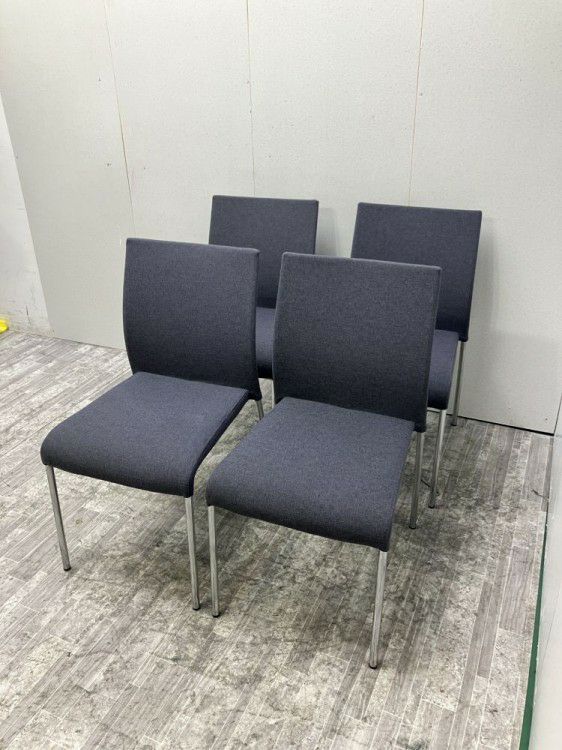 スタッキングチェア４脚セット 商品画像1