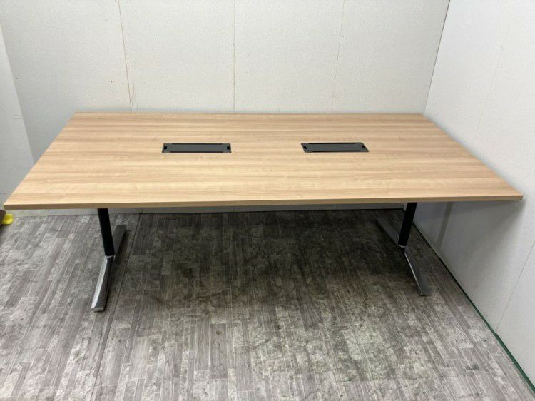 コクヨビエナ（VIENA）シリーズ 2100ミーティングテーブル 商品画像2