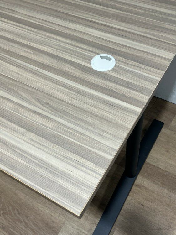 コクヨfrip top(フリップトップ)シリーズ ミーティングテーブル 商品画像3