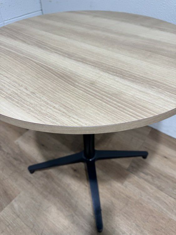 Vitra（ヴィトラ）ビストロテーブルシリーズ 丸テーブル 商品画像3