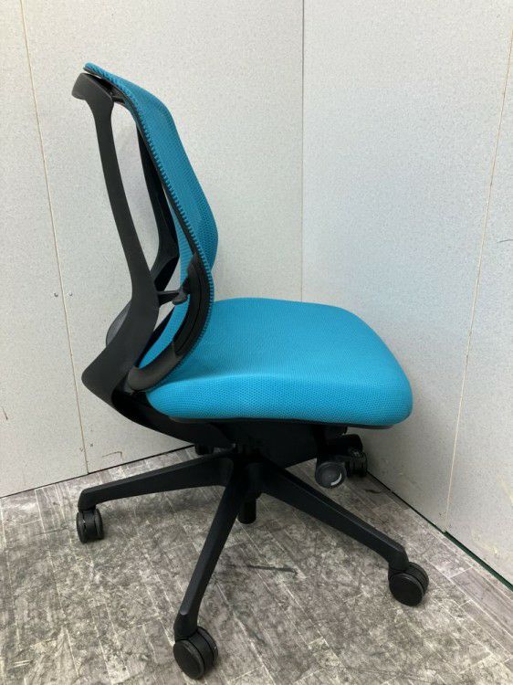 オカムラSylphy(シルフィー)チェア シルフィーチェア 商品画像7