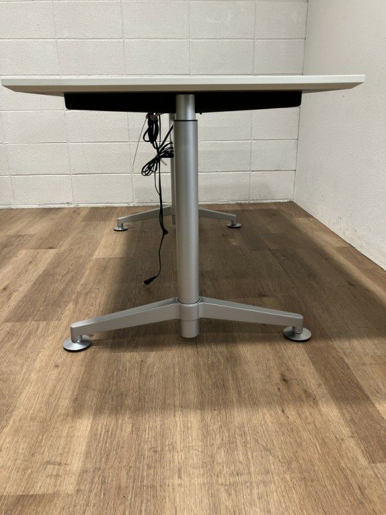 コクヨViewRise(ビューライズ)シリーズ 昇降テーブル 商品画像2