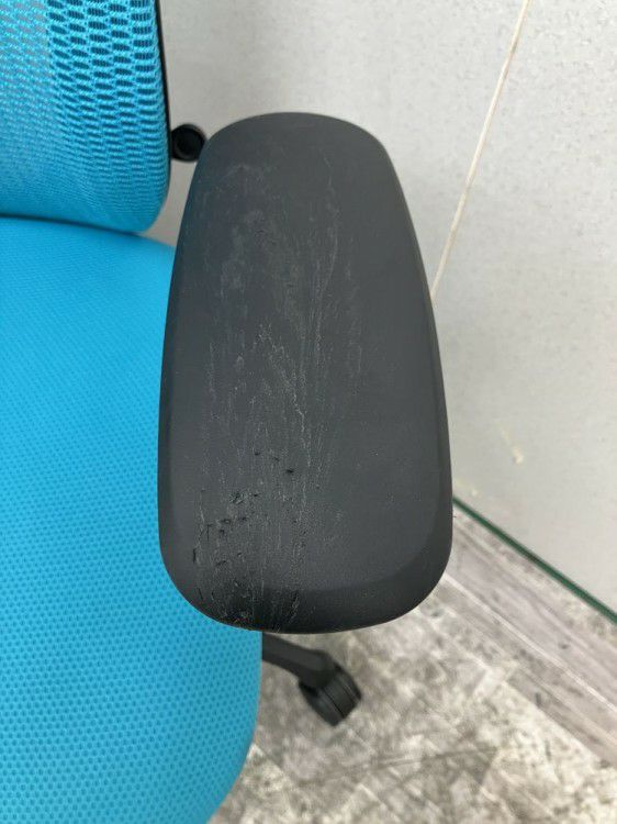 オカムラSylphy(シルフィー)チェア 可動肘付シルフィーチェア 商品画像6