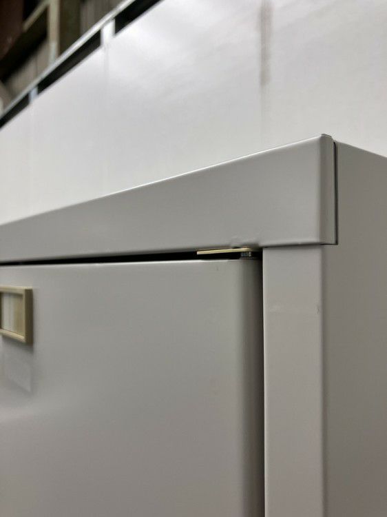 イトーキL型ロッカーシリーズ 3人用ロッカー 商品画像6