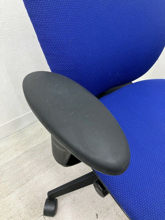 イトーキプラオ（PRAO）チェア 固定肘付プラオチェア 商品画像6